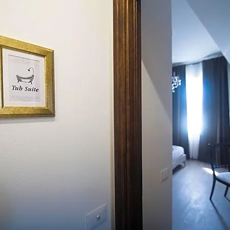 Amarti Oda ve Kahvaltı Santo Stefano di Magra